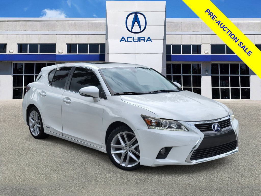 Used 2017 Lexus CT 200h w/ Seat Comfort Package FWD image 1