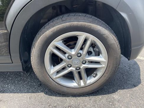 Used 2021 Hyundai Kona SE FWD image 11