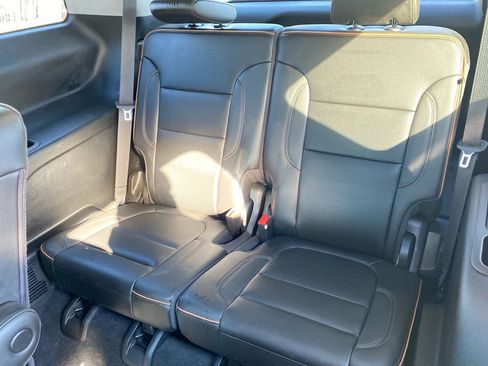 Used 2023 GMC Acadia AT4 w/ Technology Package image 25