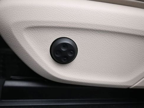 New 2026 Mercedes-Benz GLE 450 4MATIC image 31