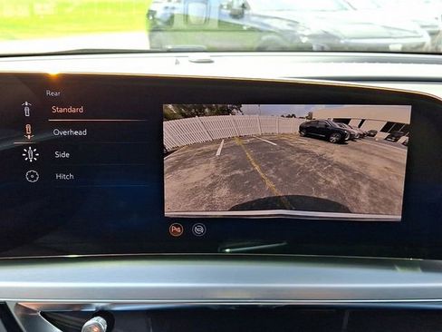 New 2025 Cadillac Lyriq Luxury image 11