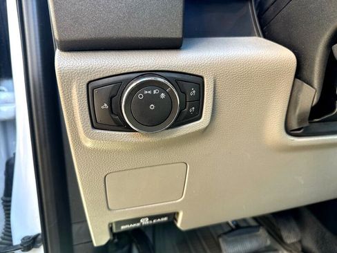 Used 2020 Ford F250 XL image 11