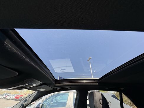 Used 2024 Mercedes-Benz GLE 350 4MATIC image 27