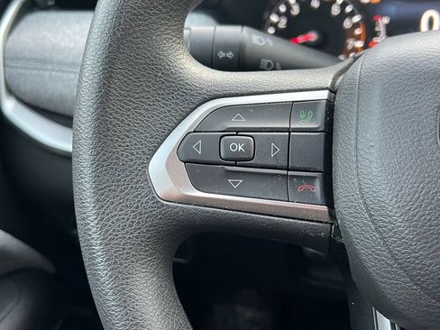 Used 2023 Jeep Compass Sport AWD/4WD image 18