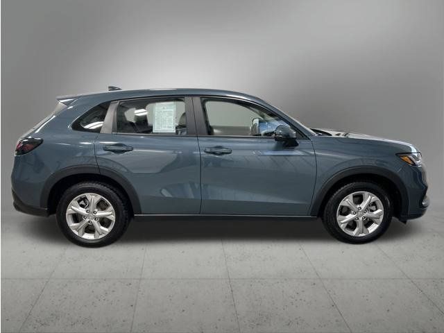 Certified 2023 Honda HR-V LX image 7