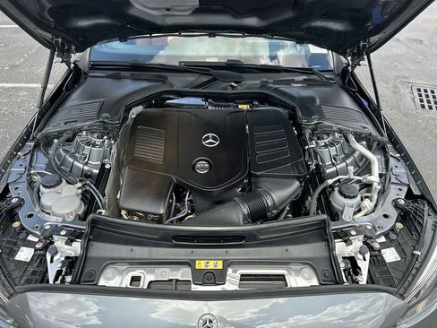 Used 2024 Mercedes-Benz C 300 Sedan image 6