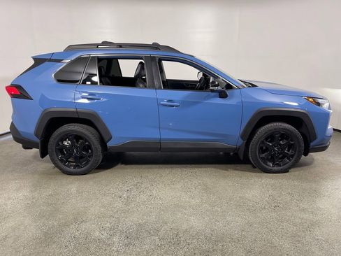 Certified 2022 Toyota RAV4 TRD Off-Road image 2