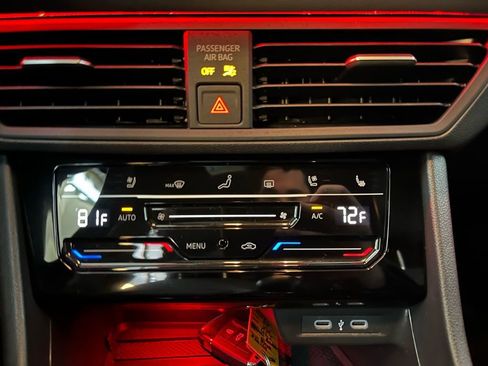 Certified 2025 Volkswagen Jetta GLI Autobahn w/ GLI Black Package image 16