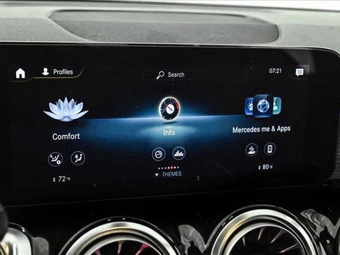 Certified 2023 Mercedes-Benz GLB 250 4MATIC image 16