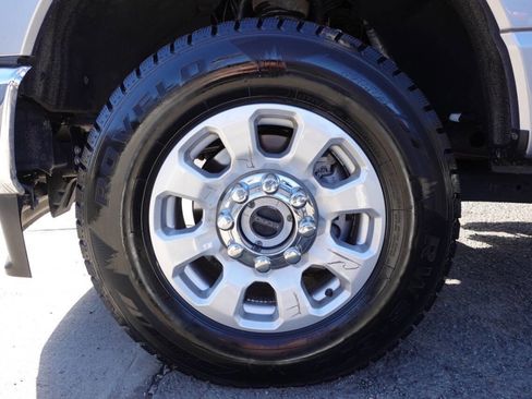 Used 2024 Ford F250 XLT image 49