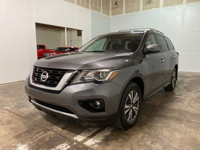 Used 2019 Nissan Pathfinder SV