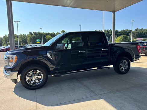Certified 2021 Ford F150 XLT w/ Equipment Group 302A High AWD/4WD image 4