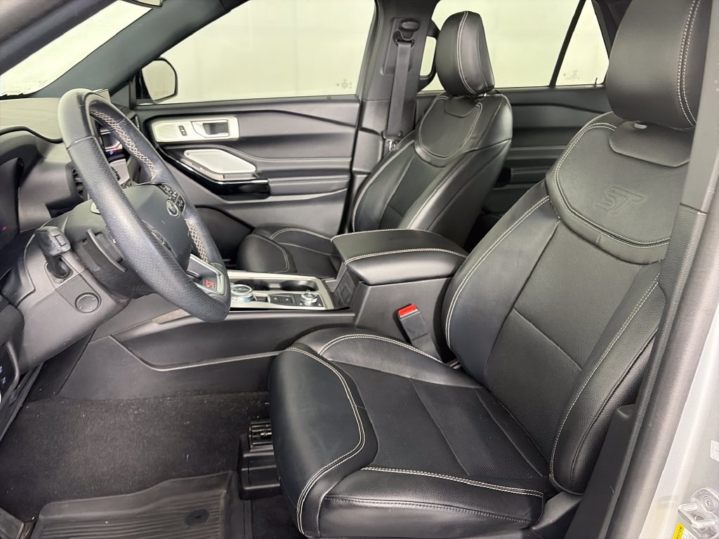 Used 2023 Ford Explorer ST w/ Equipment Group 401A AWD/4WD image 11