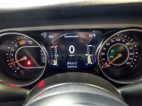 Used 2021 Jeep Wrangler Unlimited Sport AWD/4WD image 19