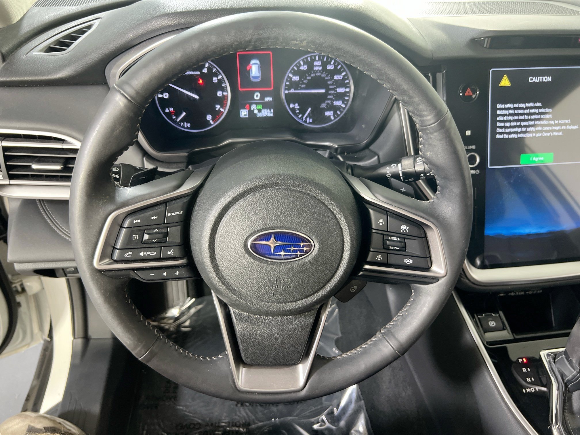 Used 2023 Subaru Outback Touring AWD/4WD image 11