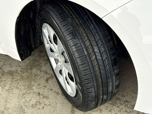 Used 2023 Toyota Corolla LE image 26