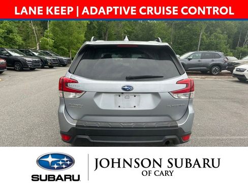 Used 2020 Subaru Forester Premium w/ Popular Package #1 AWD/4WD image 4