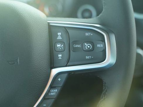 New 2026 RAM 1500 Big Horn AWD/4WD image 29