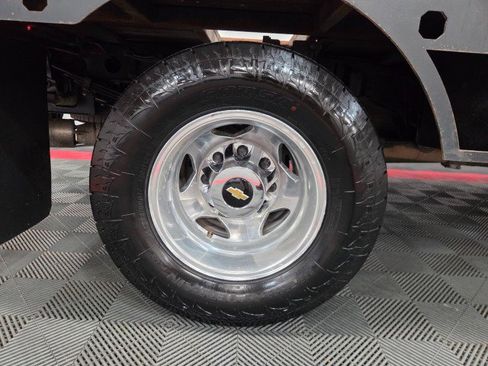 Used 2019 Chevrolet Silverado 3500 LTZ w/ Duramax Plus Package image 38