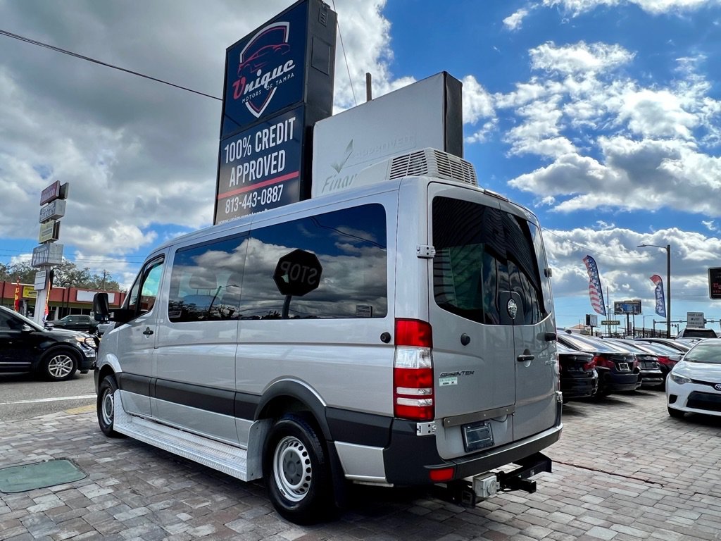 Used 2014 Freightliner Sprinter 2500 RWD image 6