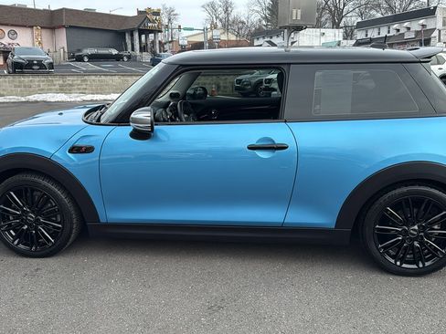 Used 2018 MINI Cooper S image 4