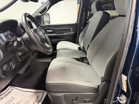 Used 2024 RAM 2500 Big Horn w/ Bed Utility Group image 27