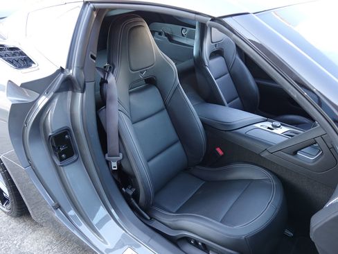 Used 2015 Chevrolet Corvette Stingray Coupe w/ 2LT Preferred Equipment Group RWD image 10