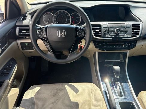 Used 2016 Honda Accord LX image 5