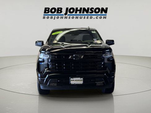 Used 2025 Chevrolet Silverado 1500 RST w/ Z71 Off-Road Package AWD/4WD image 3