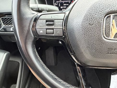 Used 2023 Honda Civic Sport image 16