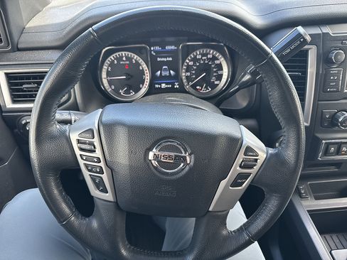 Certified 2019 Nissan Titan SV w/ SV Convenience Package AWD/4WD image 10