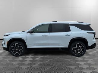 New 2026 Chevrolet Traverse High Country w/ LPO, Floor Liner Package AWD/4WD video 2