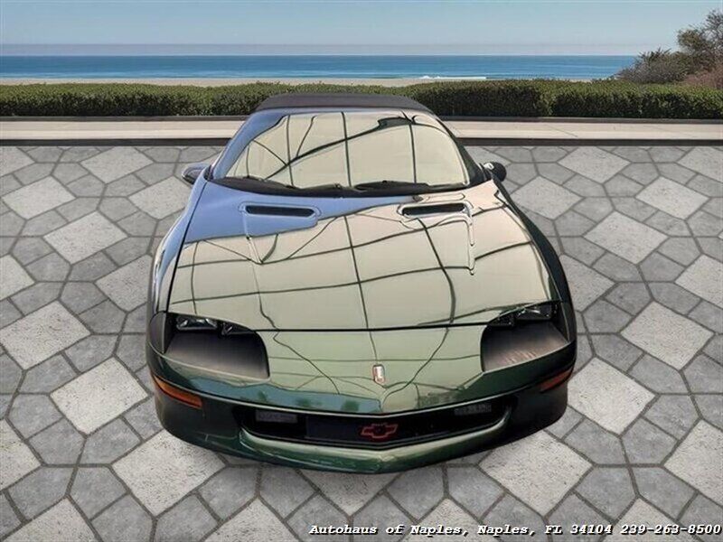 Used 1995 Chevrolet Camaro Z28 RWD image 3
