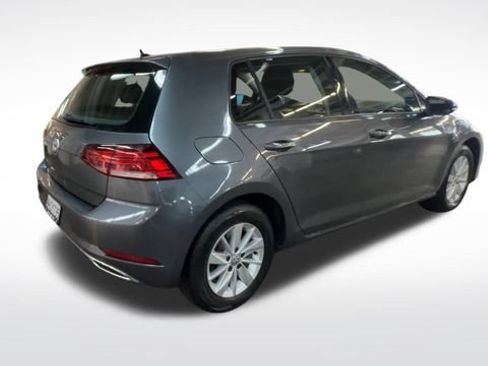 Used 2019 Volkswagen Golf S FWD image 9
