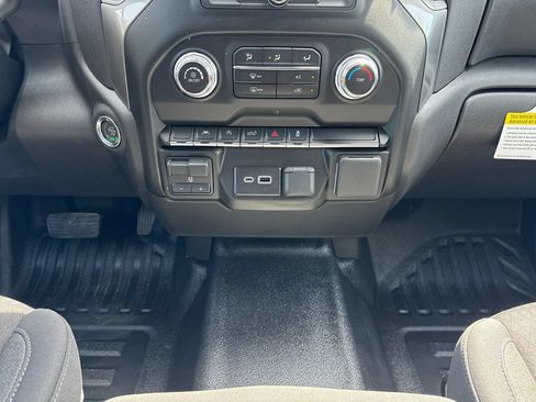 New 2026 GMC Sierra 1500 Pro w/ Pro Value Package AWD/4WD image 18