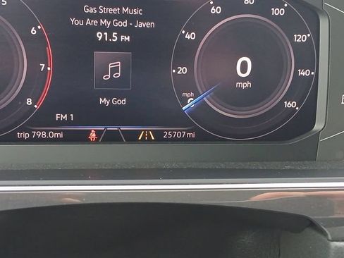 Used 2019 Volkswagen Tiguan SEL Premium w/ 3rd Row Seat Package AWD/4WD image 18