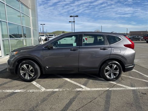 Used 2018 Honda CR-V LX image 2