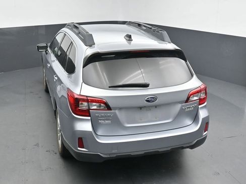 Used 2017 Subaru Outback 2.5i Premium AWD/4WD image 15
