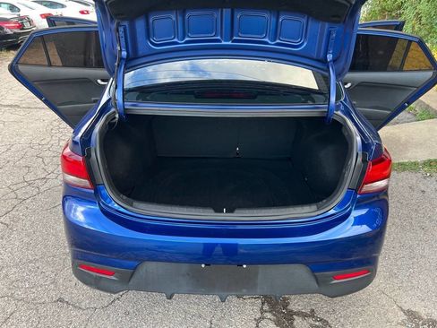 Used 2019 Kia Rio S image 13