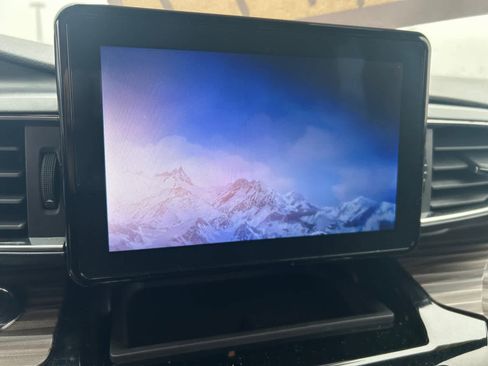 Used 2022 Ford Explorer Limited image 14