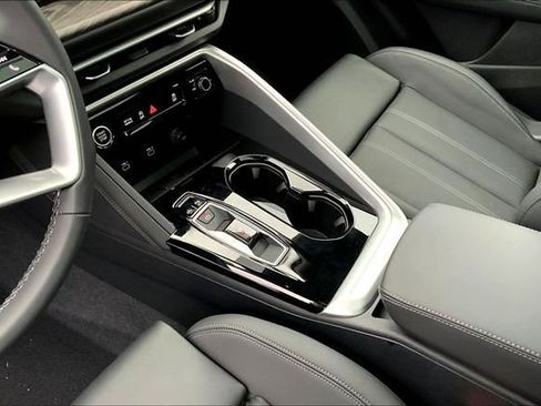 New 2025 Audi Q5 Premium Plus image 8