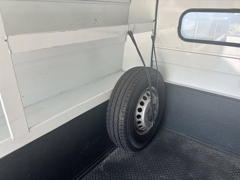 Used 2020 Mercedes-Benz Sprinter 4500 image 21