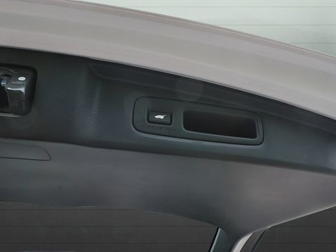 Used 2026 Honda CR-V TrailSport image 8