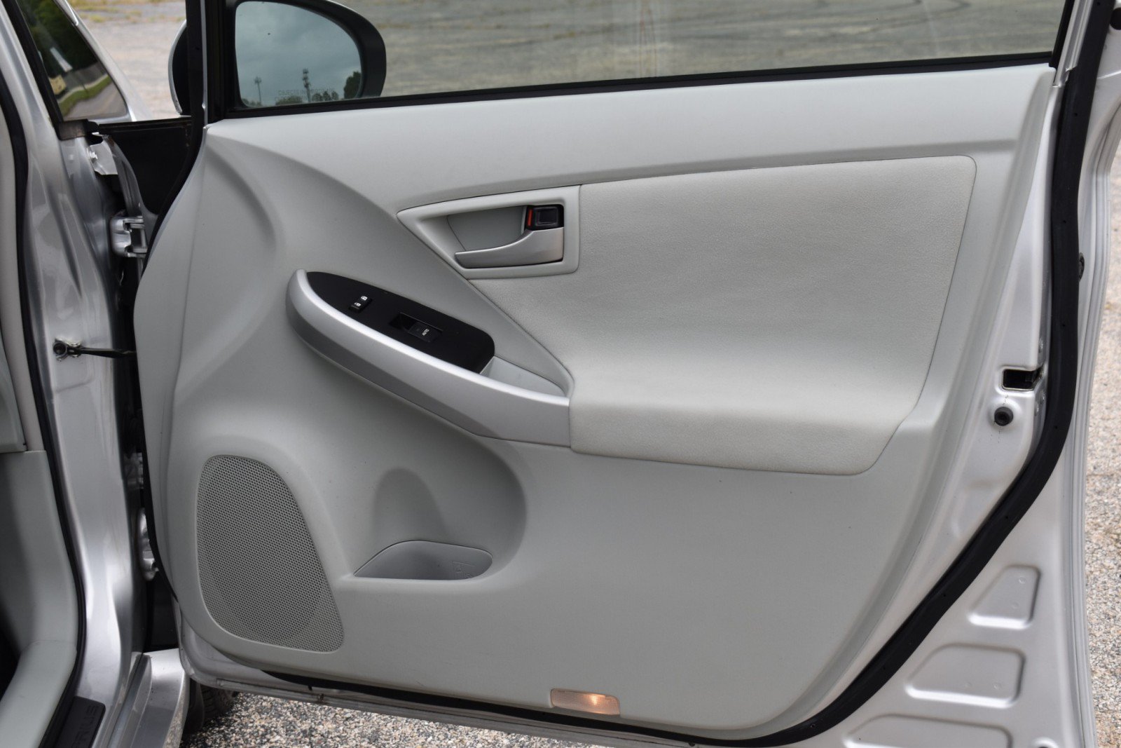 Used 2013 Toyota Prius Three FWD image 32