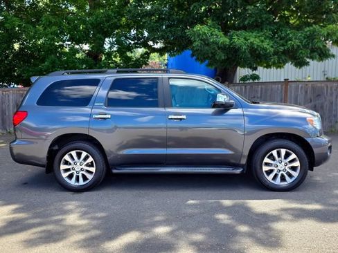 Used 2011 Toyota Sequoia Limited AWD/4WD image 13