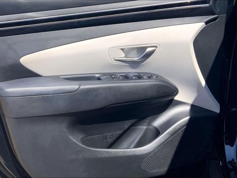 Used 2022 Hyundai Tucson SEL FWD image 22