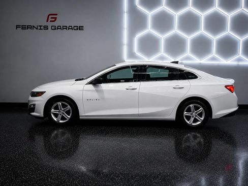 Used 2024 Chevrolet Malibu LS FWD image 7