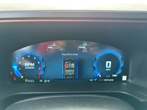 Certified 2025 Ford Bronco Sport Outer Banks w/ Outer Banks Tech Package+ AWD/4WD image 13