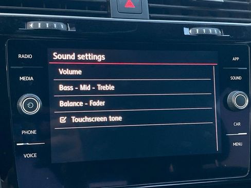 Used 2019 Volkswagen GTI SE FWD image 19