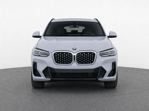 Used 2023 BMW X4 xDrive30i w/ M Sport Package AWD/4WD image 32